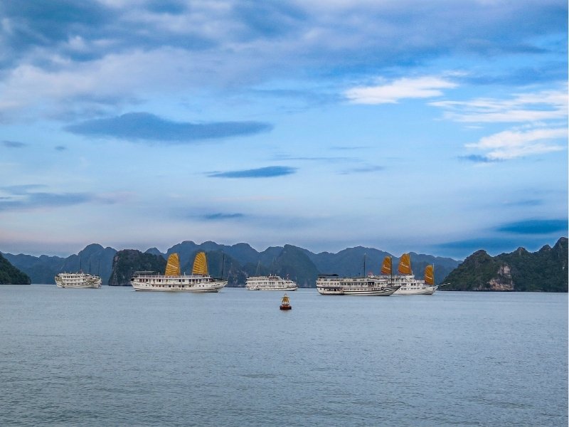 Halong Körfezi