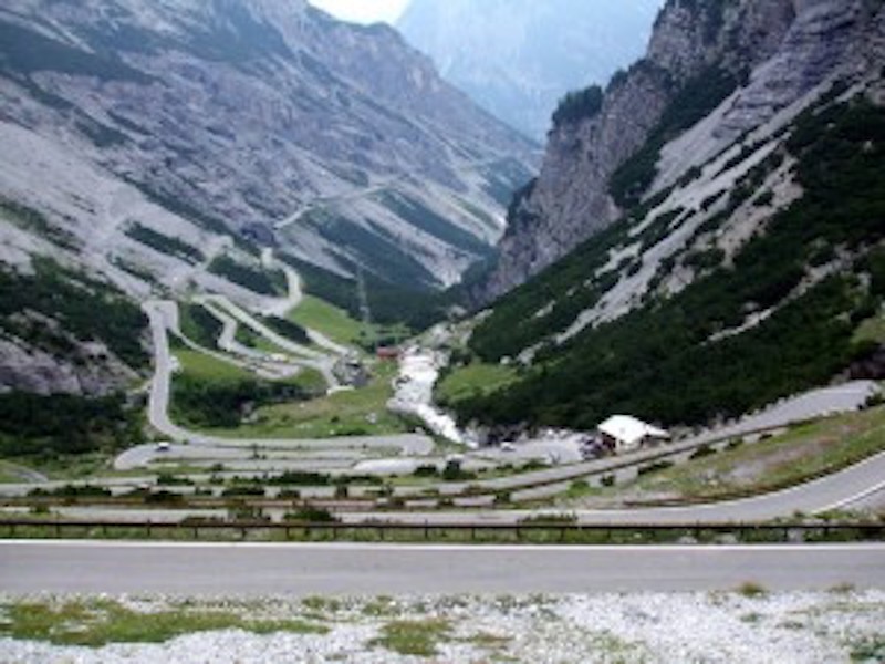 İtalya ve İsviçre Alpleri