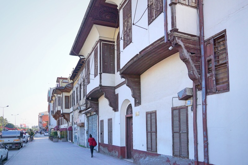 Tarihi Adana Evleri - Sıra Konaklar