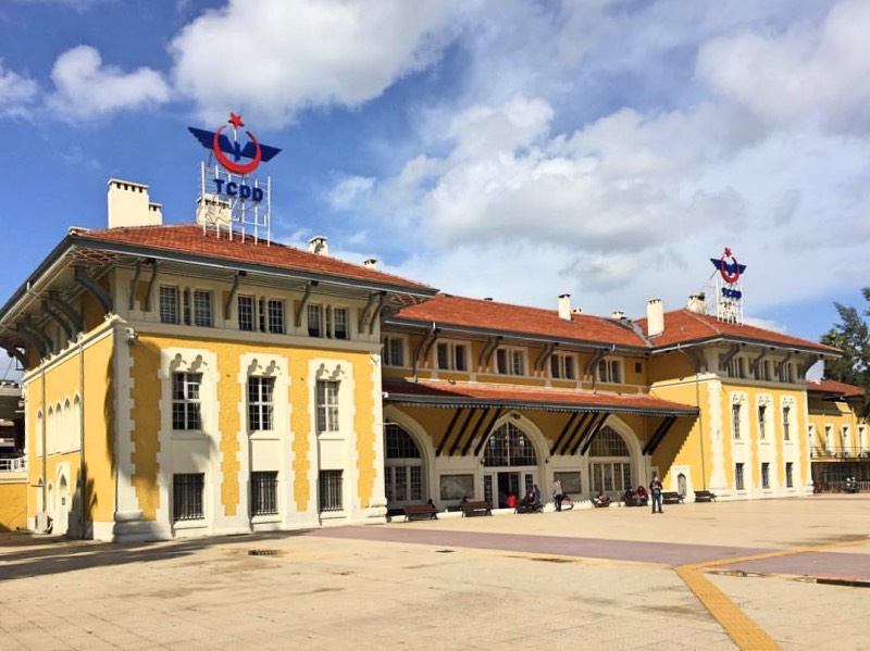 Adana Tren İstasyonu