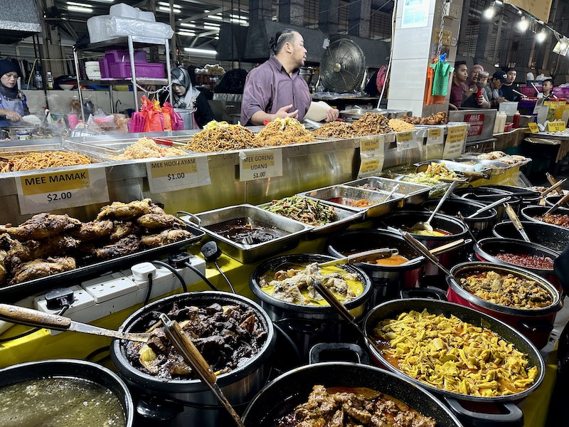 Gadong gece pazarı